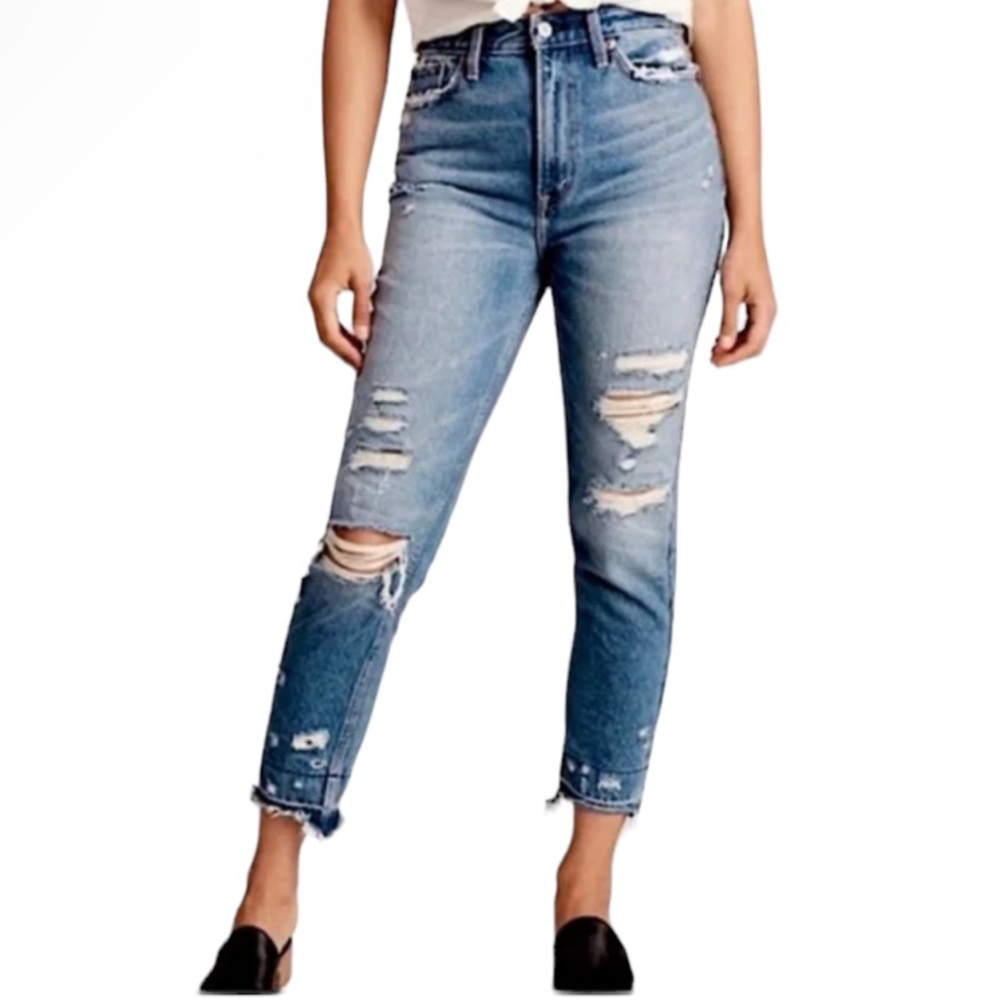 Abercrombie & Fitch Annie Distressed High Rise Frayed Hem Girlfriend Jeans